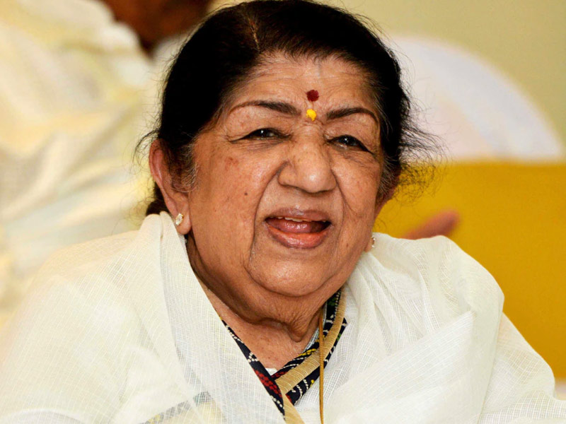 Lata Mangeshkar: A Flashback to the Melodious Voice and Life